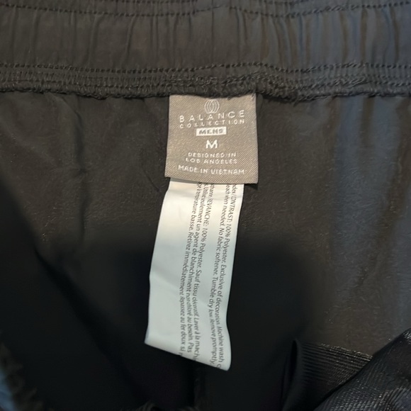 Balance Collection Men’s Shorts size Medium - Picture 2 of 3